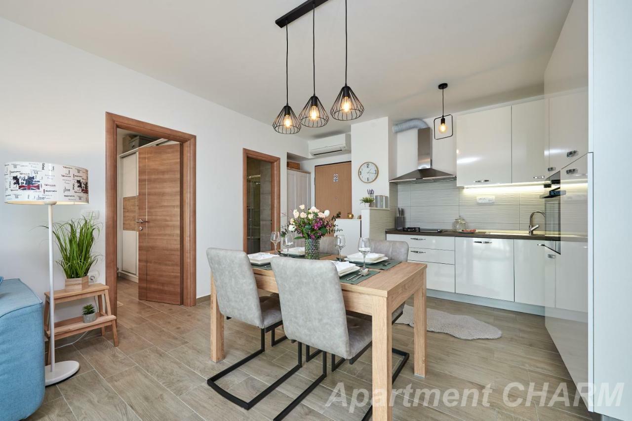 Luxury Apartment Charm With Pool Trogir Extérieur photo