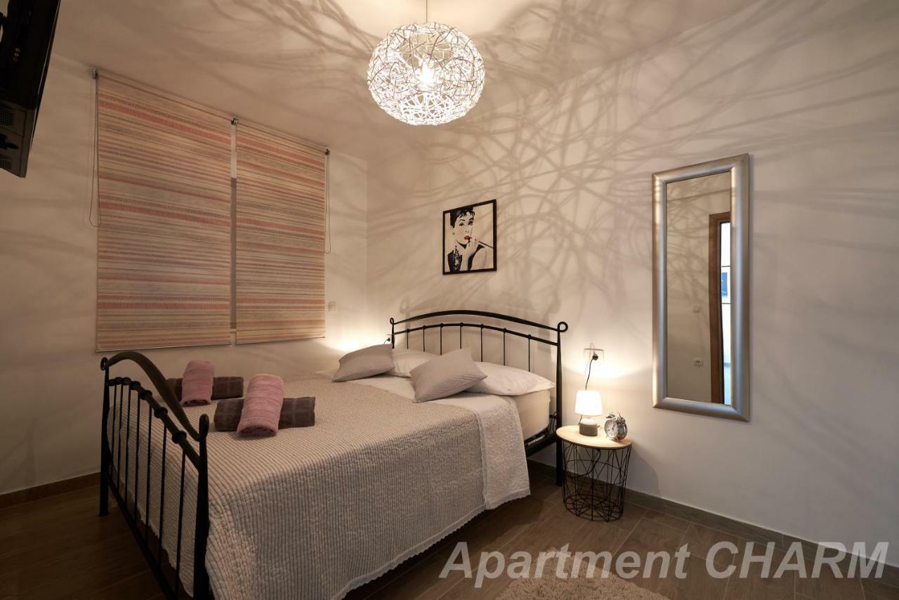 Luxury Apartment Charm With Pool Trogir Extérieur photo